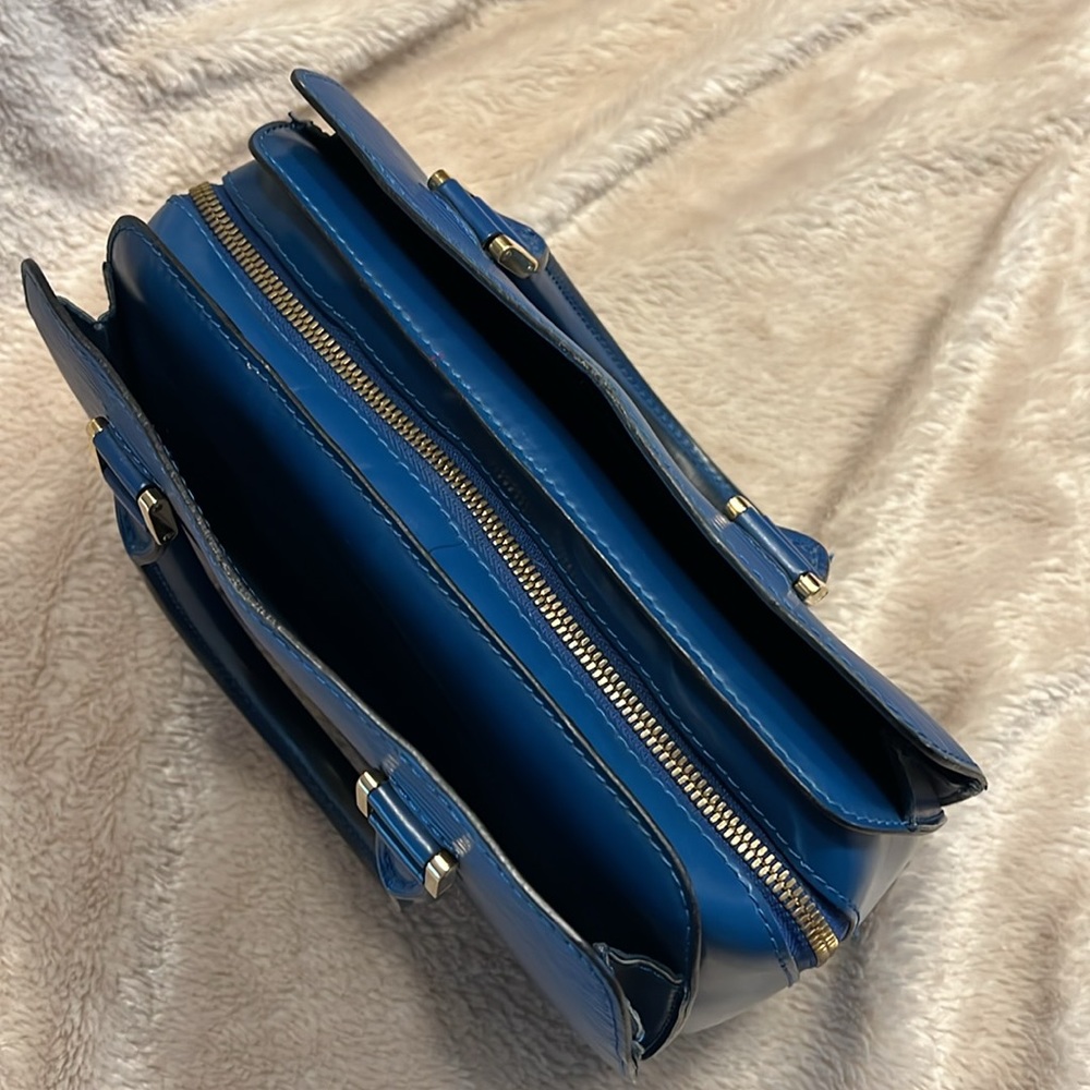 LOUIS VUITTON Vintage Epi Pont Neuf - Picture 11 of 17